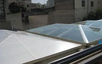 Filme de proteção de vidro protege com eficiência cobertura de vidro de piscina