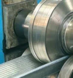Perfil de aço galvanizado garante segurança e atende exigências de norma técnica